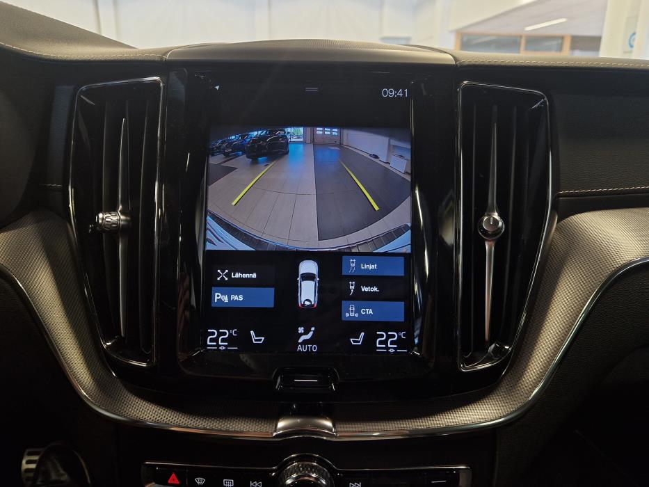 VOLVO XC60 2020