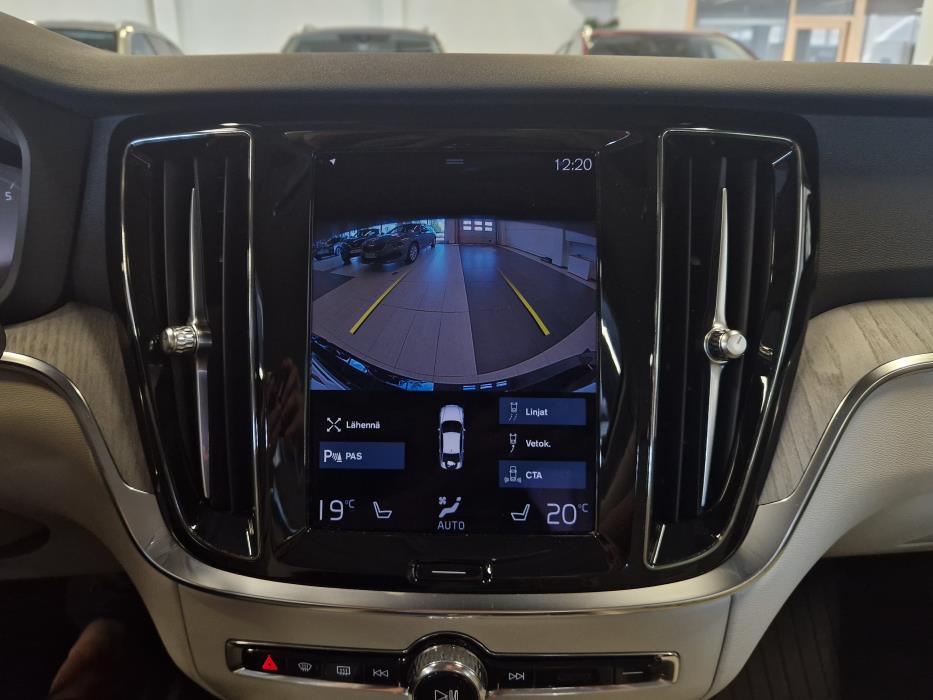 VOLVO S60 2021