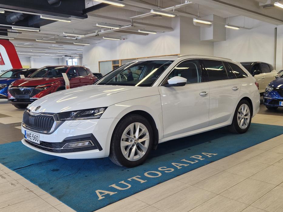 SKODA Octavia 2023