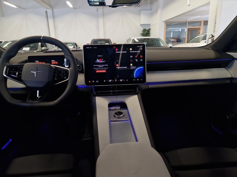 POLESTAR 4 2026