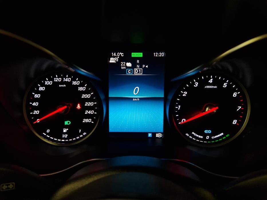 MERCEDES-BENZ GLC 2020