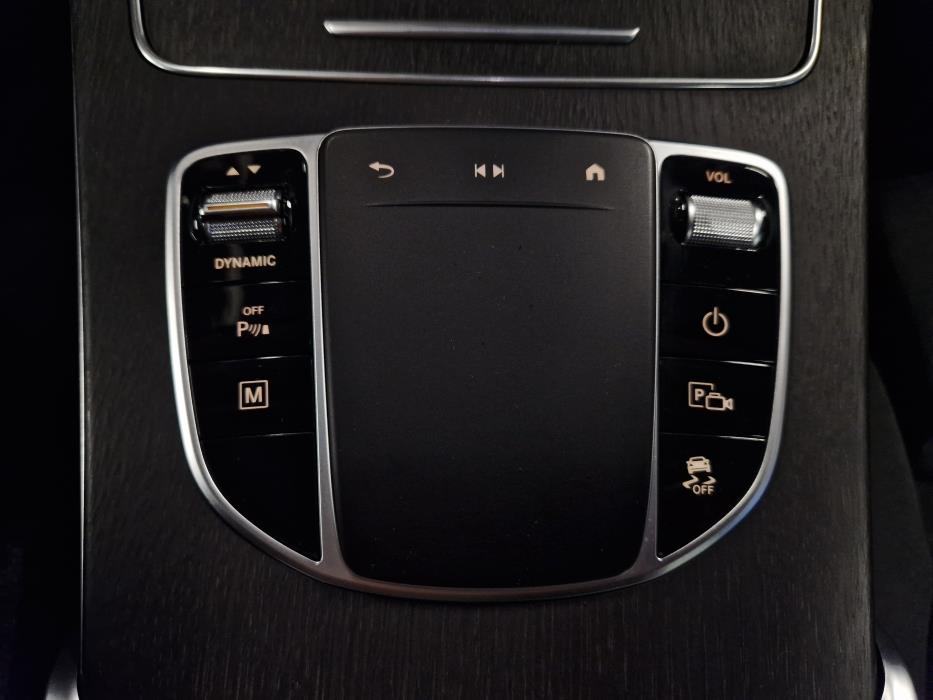 MERCEDES-BENZ GLC 2020