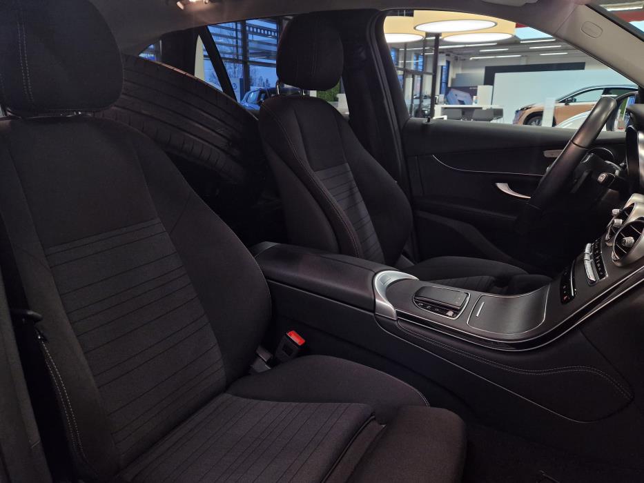 MERCEDES-BENZ GLC 2020