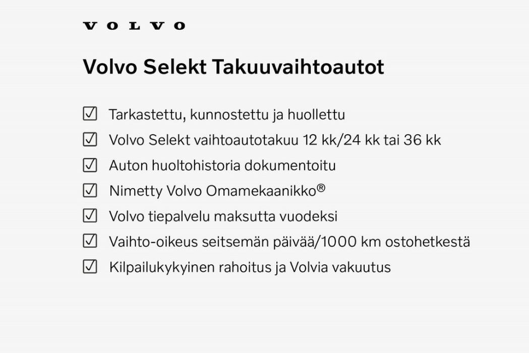 VOLVO XC40 2024