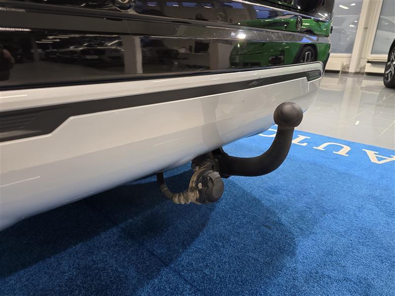 MITSUBISHI Outlander PHEV 2020