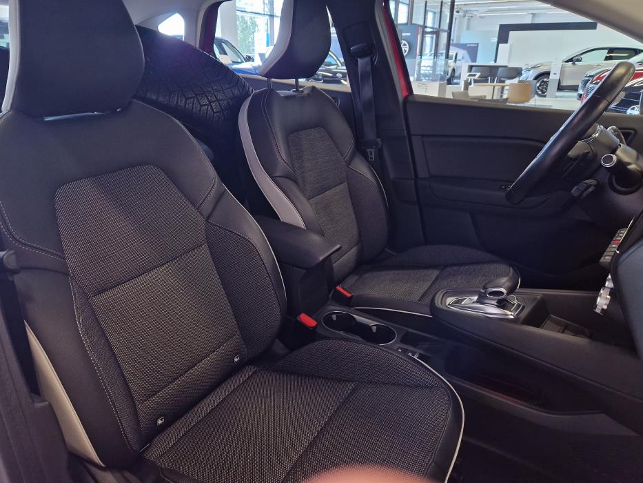 RENAULT Captur 2021