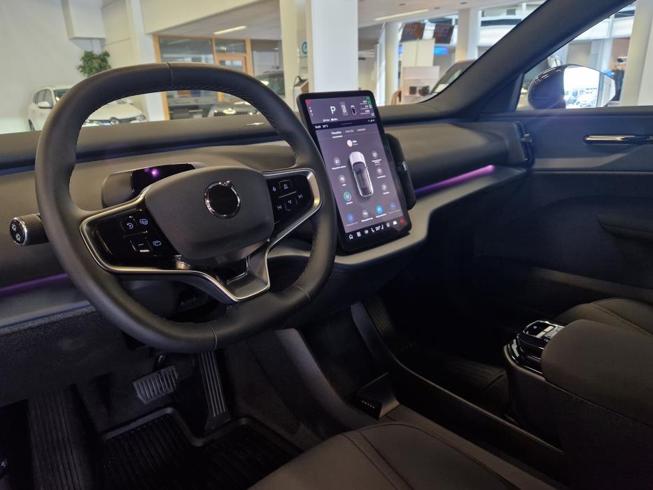 VOLVO EX30 2026