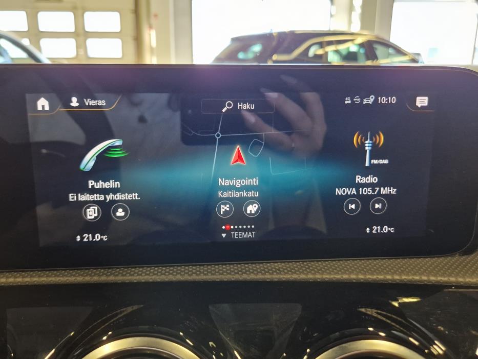 MERCEDES-BENZ A 2021