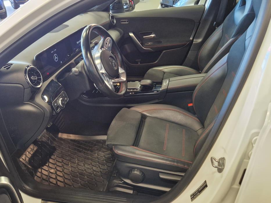 MERCEDES-BENZ A 2021