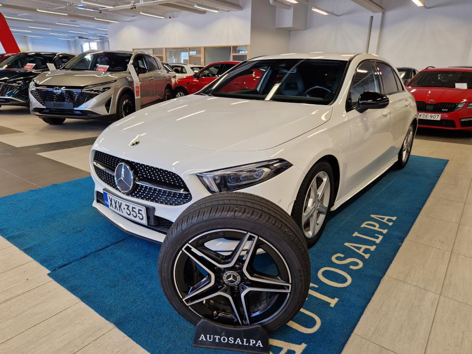 MERCEDES-BENZ A 2021