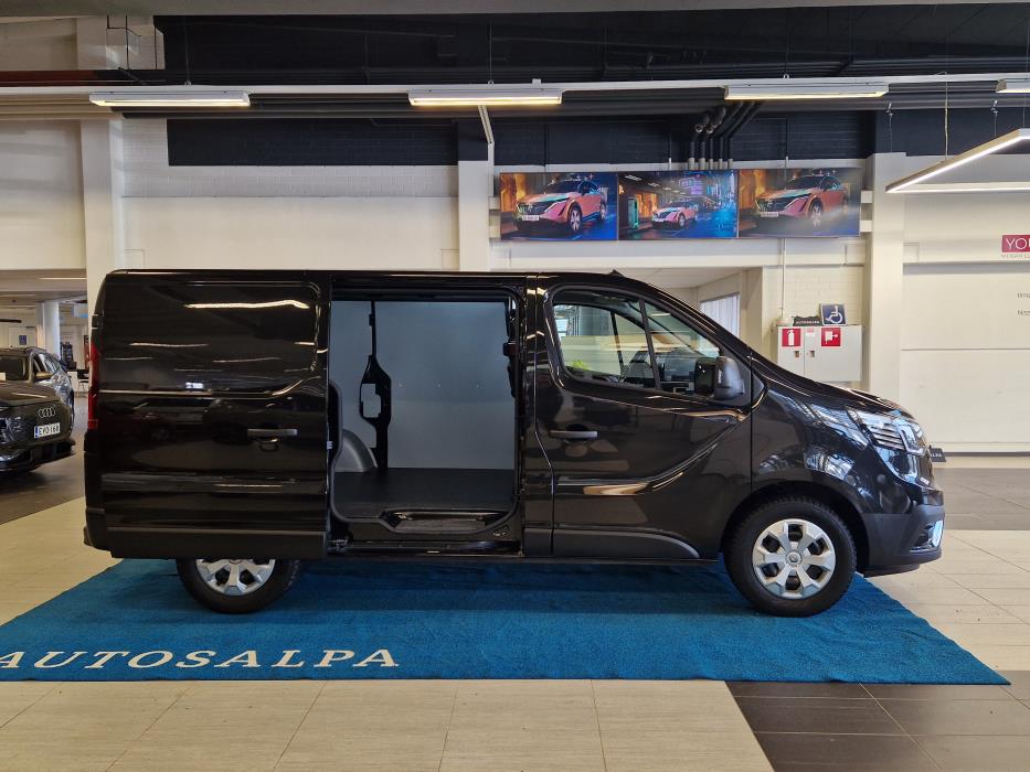 RENAULT Trafic 2022