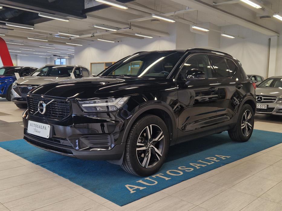 VOLVO XC40 2022