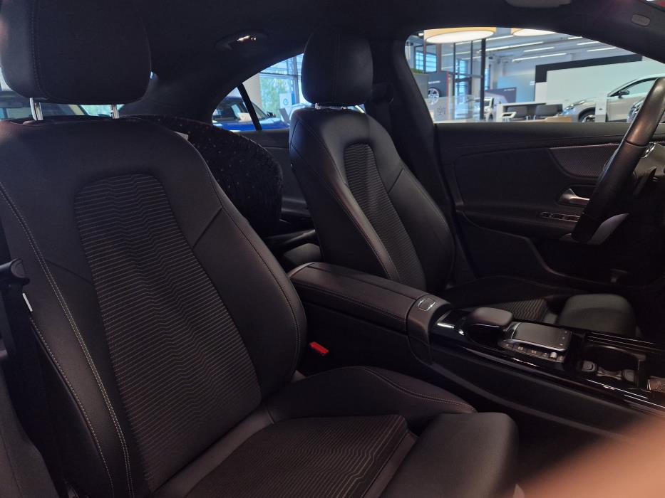 MERCEDES-BENZ CLA 2020