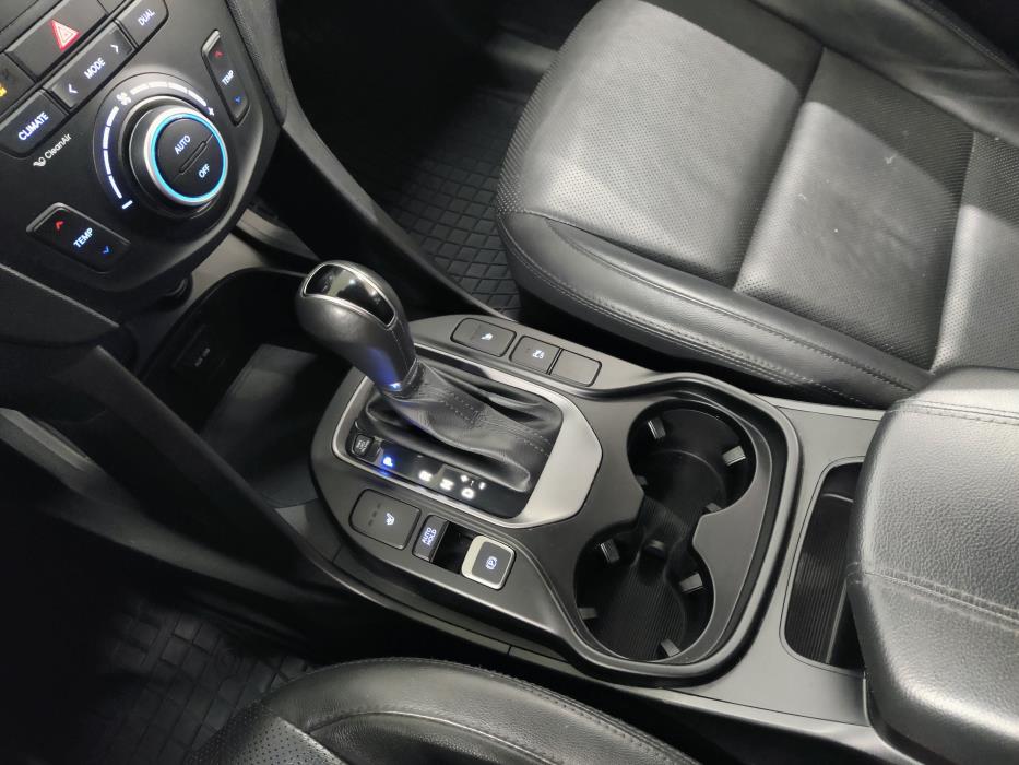 HYUNDAI Santa Fe 2016