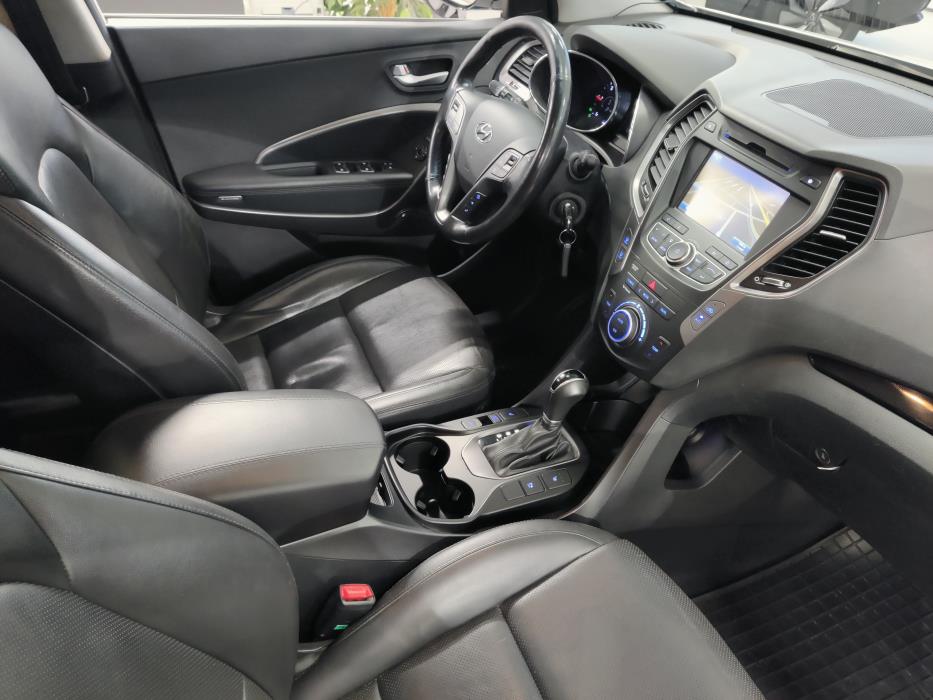 HYUNDAI Santa Fe 2016