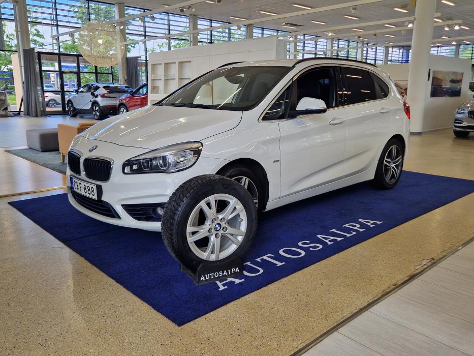 BMW 220 2016