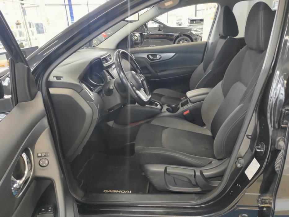 NISSAN Qashqai 2019