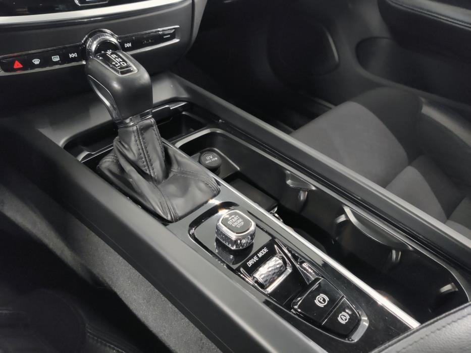 VOLVO V60 Cross Country 2020