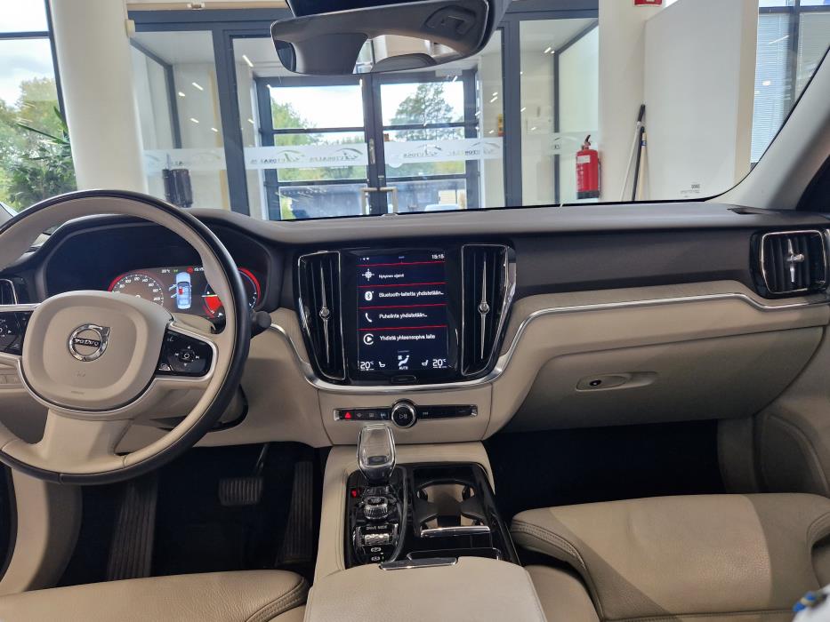 VOLVO S60 2021