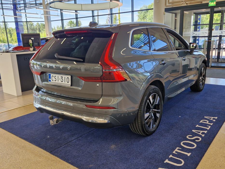 VOLVO XC60 2026
