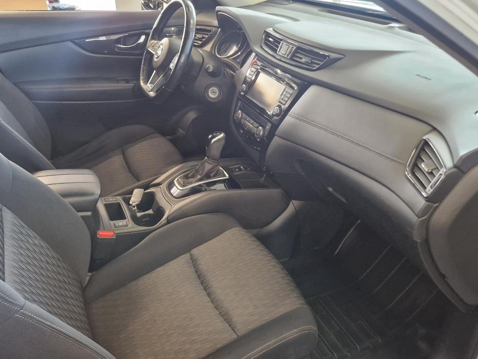 NISSAN X-Trail 2019