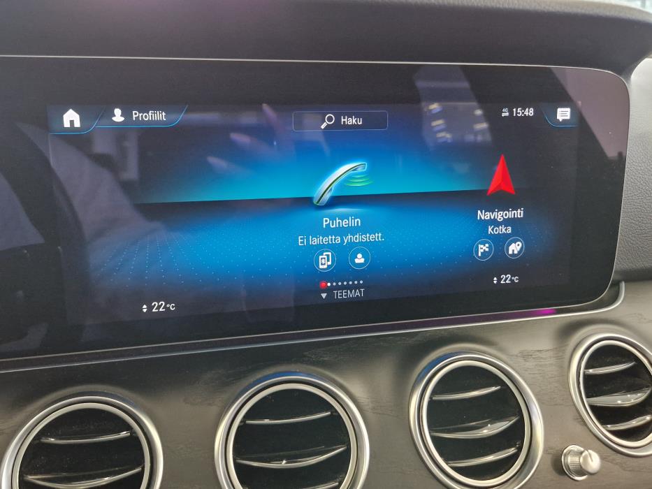 MERCEDES-BENZ E 2023