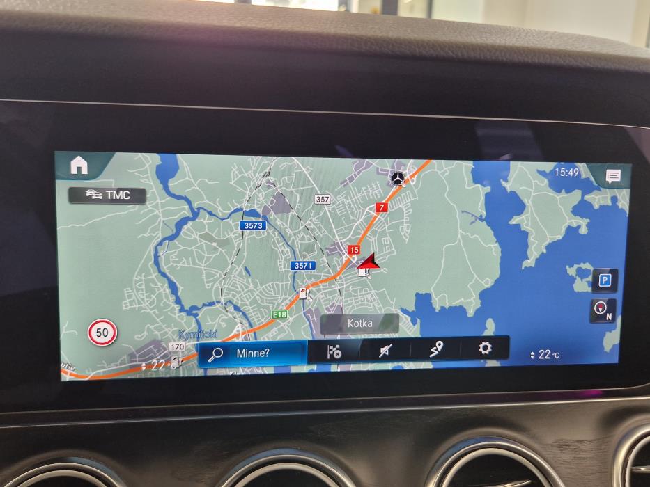 MERCEDES-BENZ E 2023