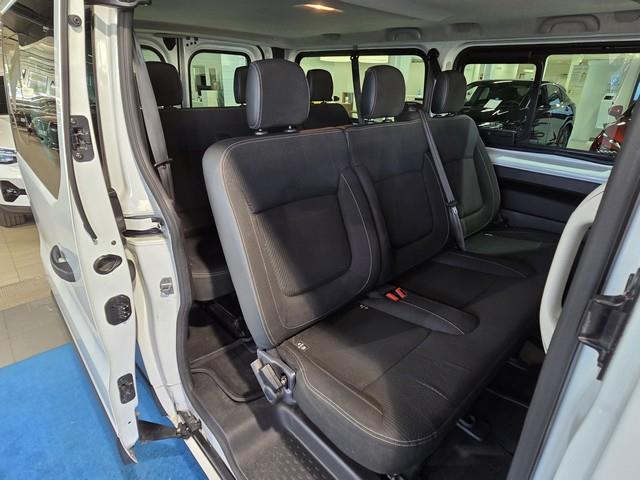 RENAULT Trafic Passenger 2020