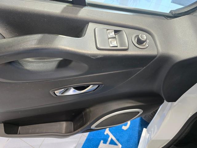 RENAULT Trafic Passenger 2020