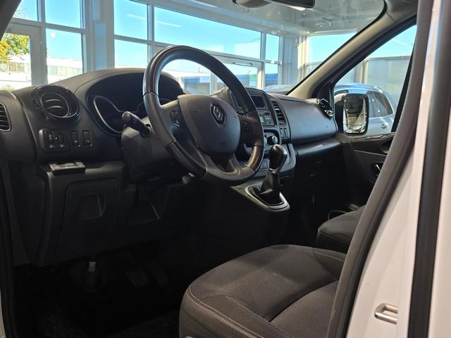 RENAULT Trafic Passenger 2020