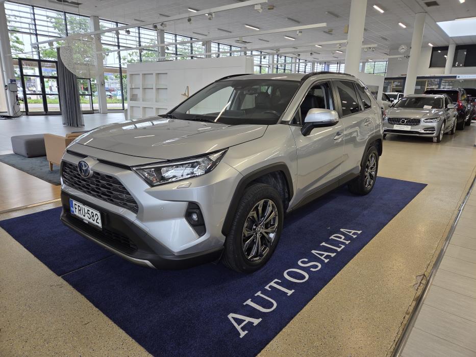 TOYOTA RAV4 2022