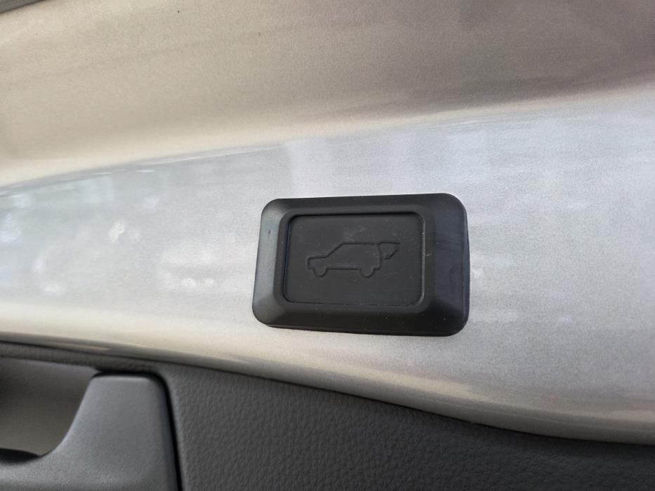 TOYOTA RAV4 2022