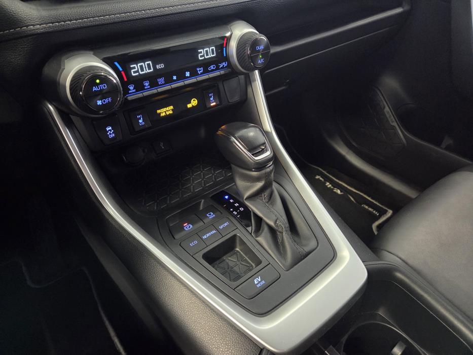 TOYOTA RAV4 2022