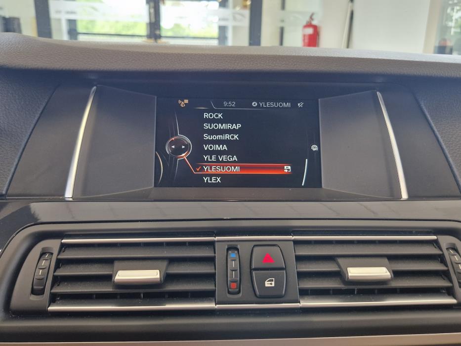 BMW 518 2016