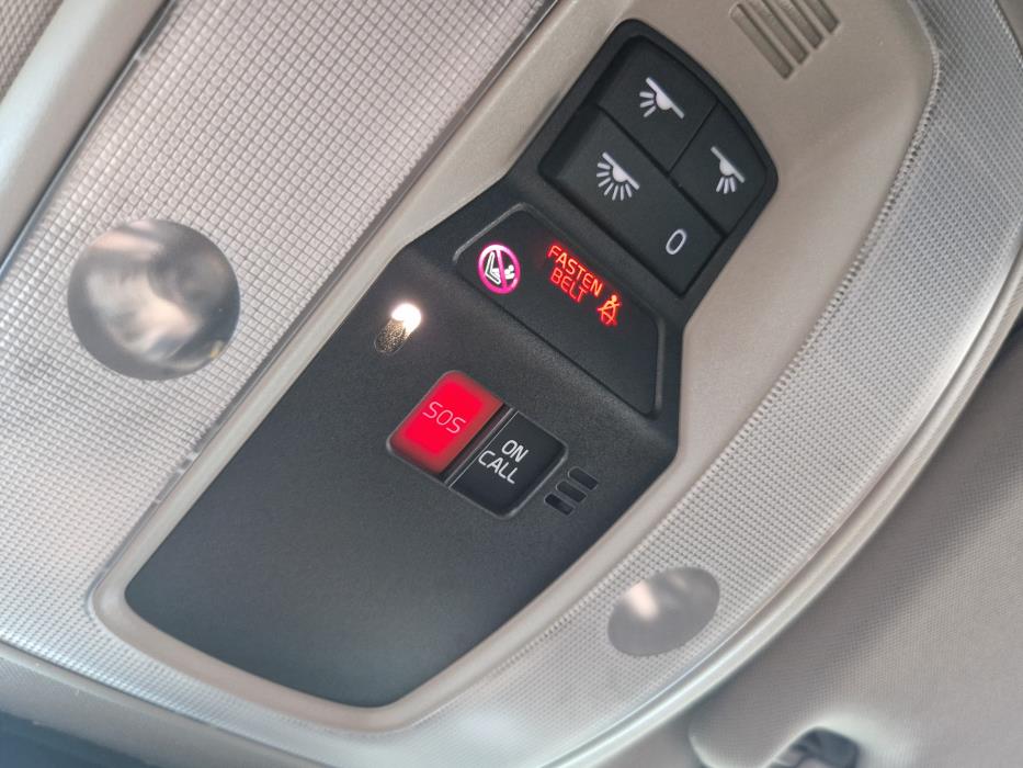 VOLVO XC70 2014