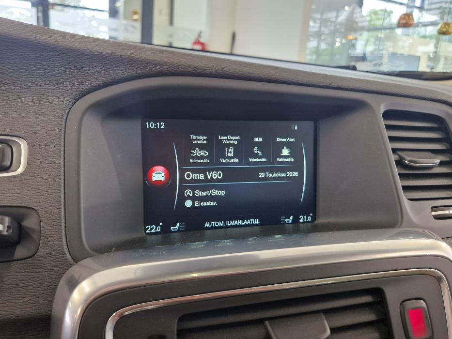VOLVO V60 2015