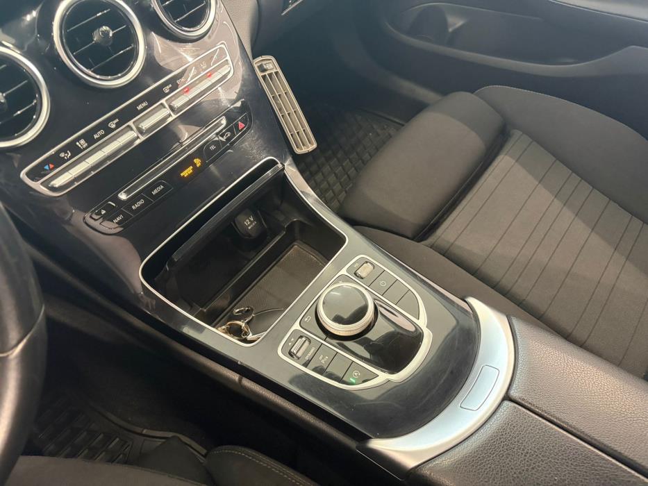 MERCEDES-BENZ C 2017