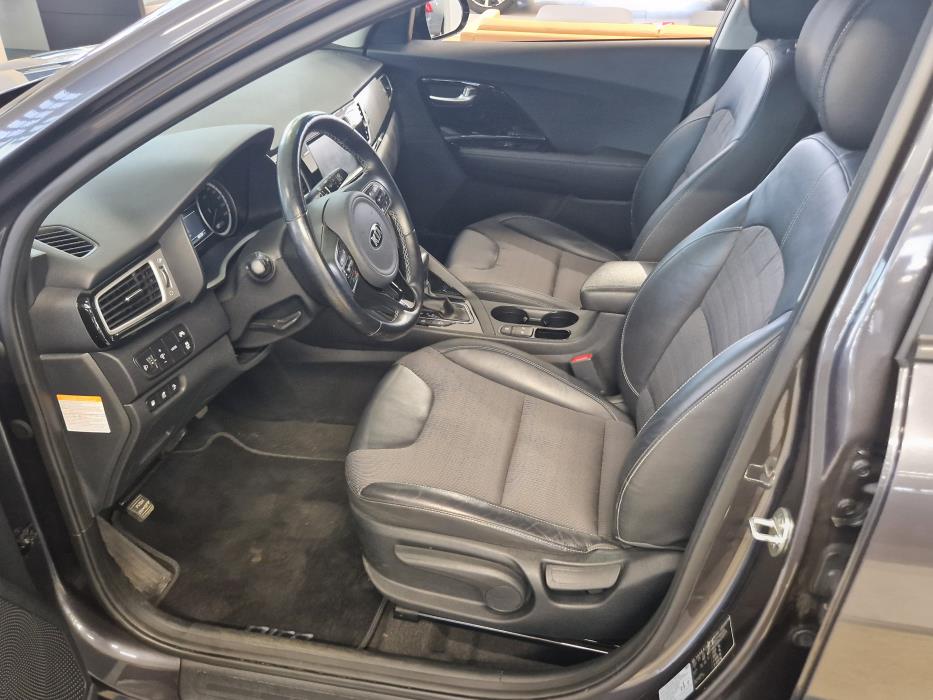 KIA Niro plug-in 2017