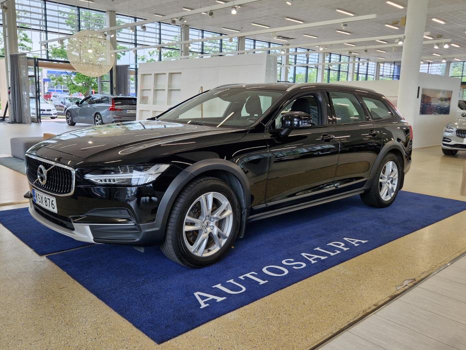 VOLVO V90 Cross Country 2018