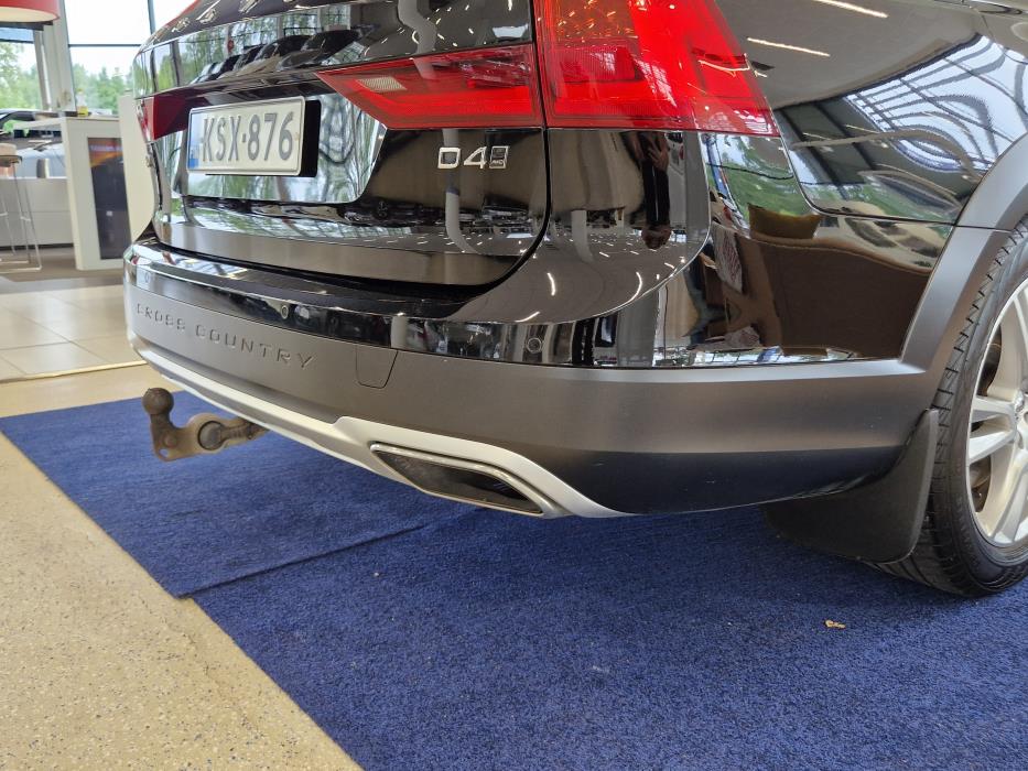 VOLVO V90 Cross Country 2018