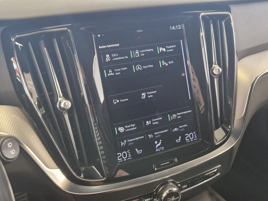 VOLVO V60 2021