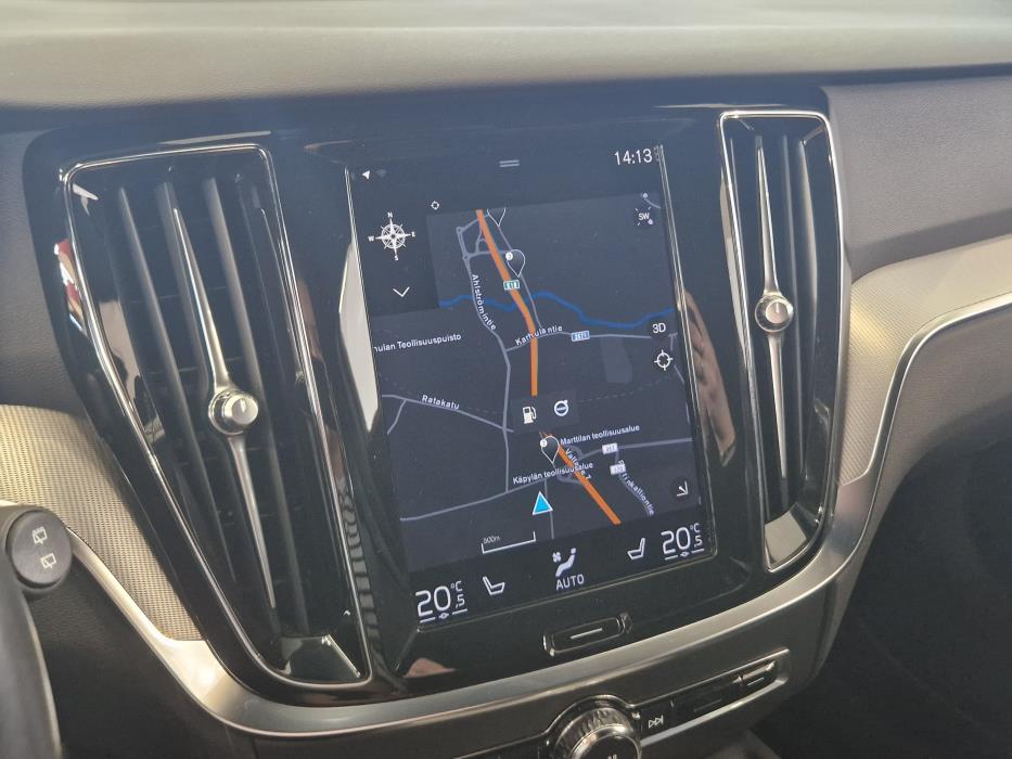 VOLVO V60 2021