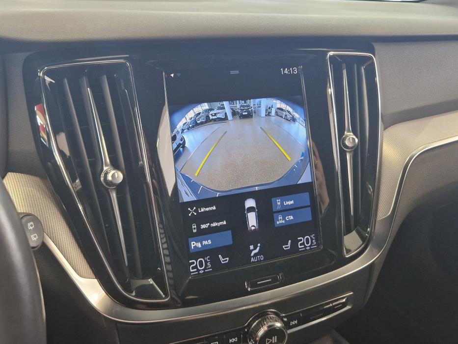 VOLVO V60 2021