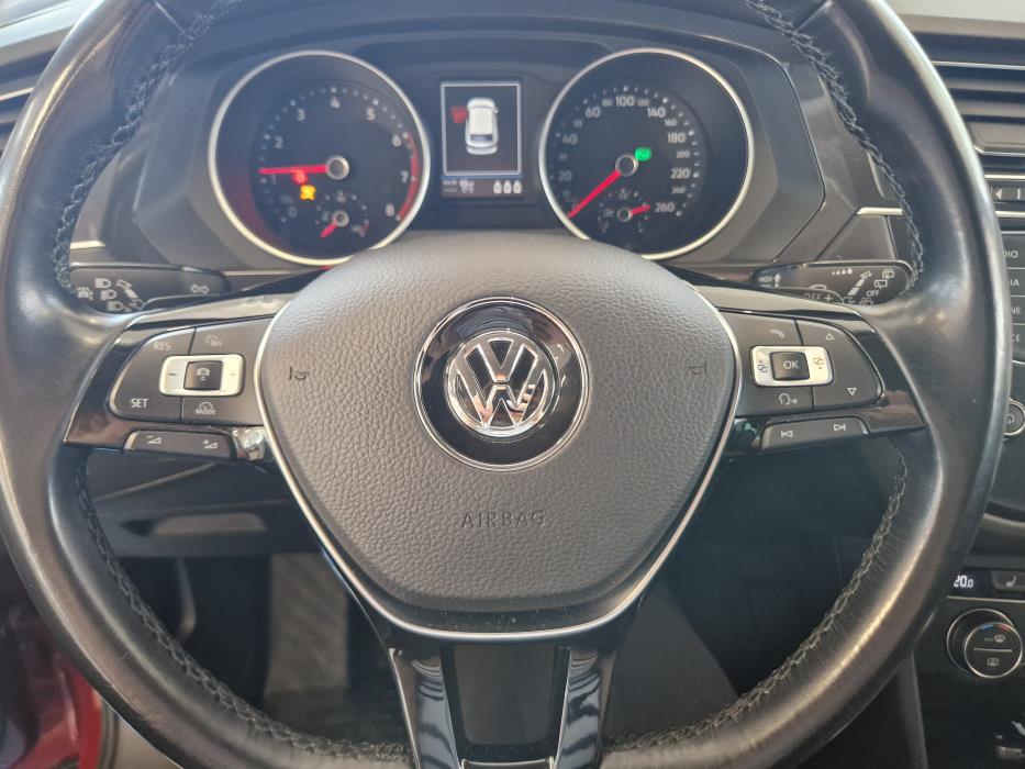 VOLKSWAGEN Tiguan 2017