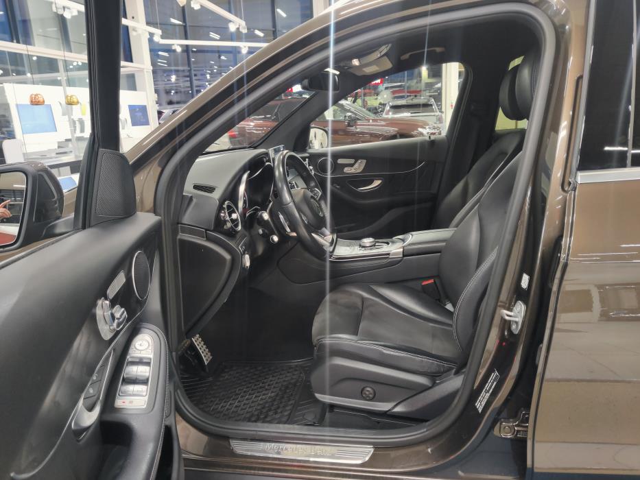 MERCEDES-BENZ GLC 2017