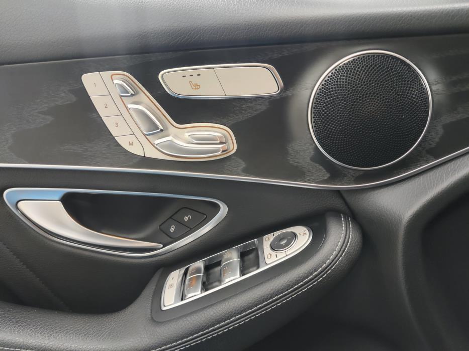 MERCEDES-BENZ GLC 2017