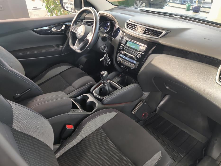 NISSAN Qashqai 2018