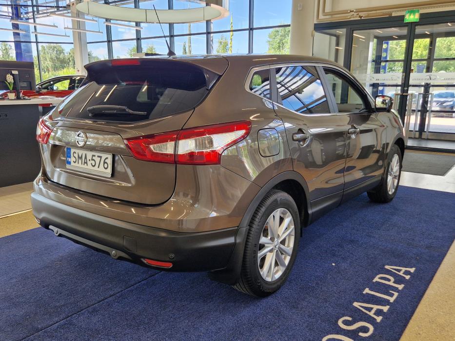 NISSAN Qashqai 2017
