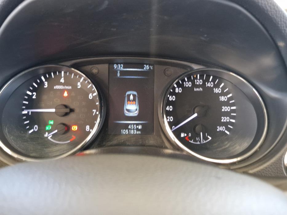 NISSAN Qashqai 2017
