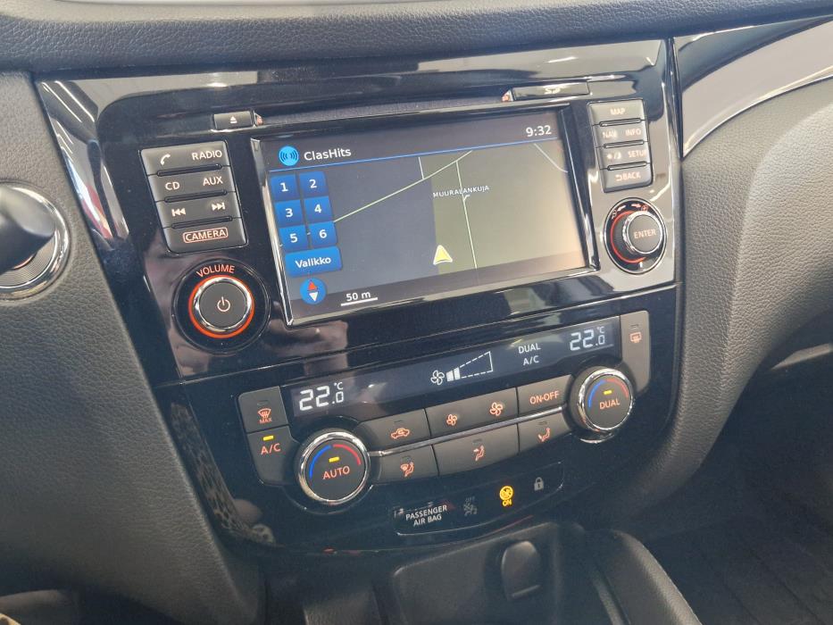 NISSAN Qashqai 2017